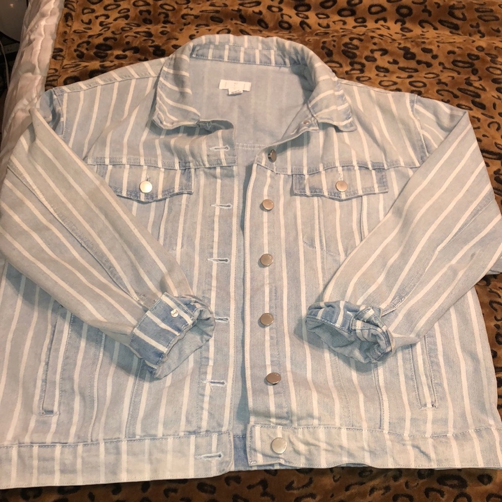 NWOT denim jacket